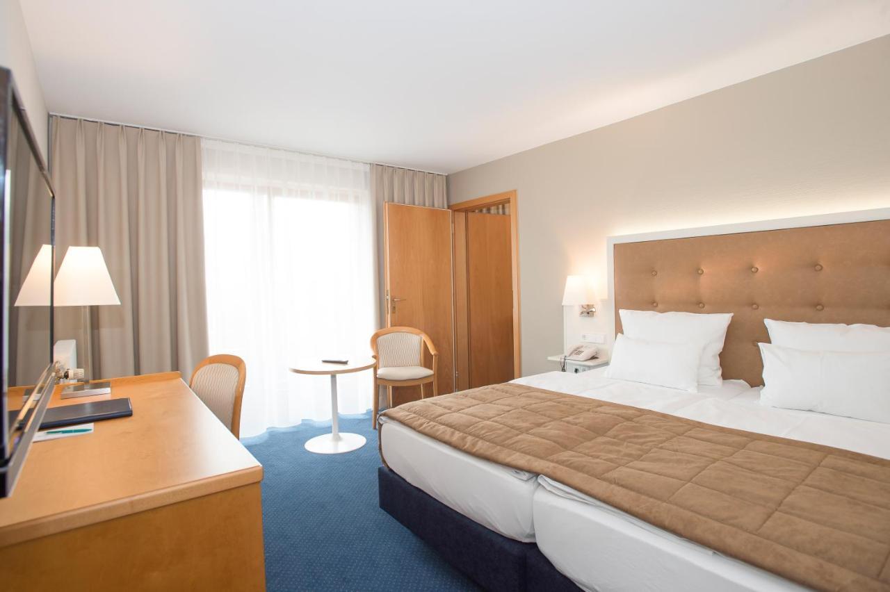 Hotel Zettler Günzburg Habitación foto